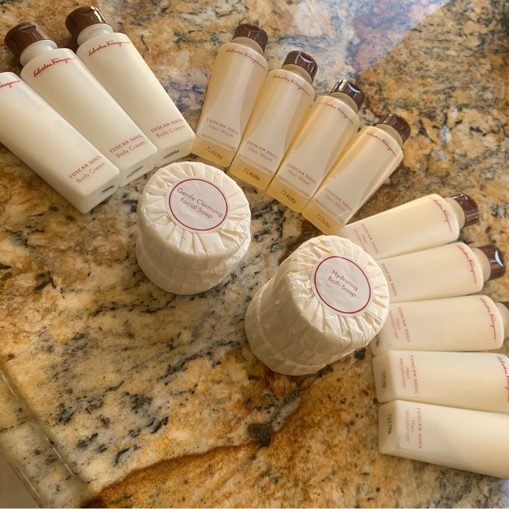 18 piece Salvatore Ferragamo Bath & Body Set